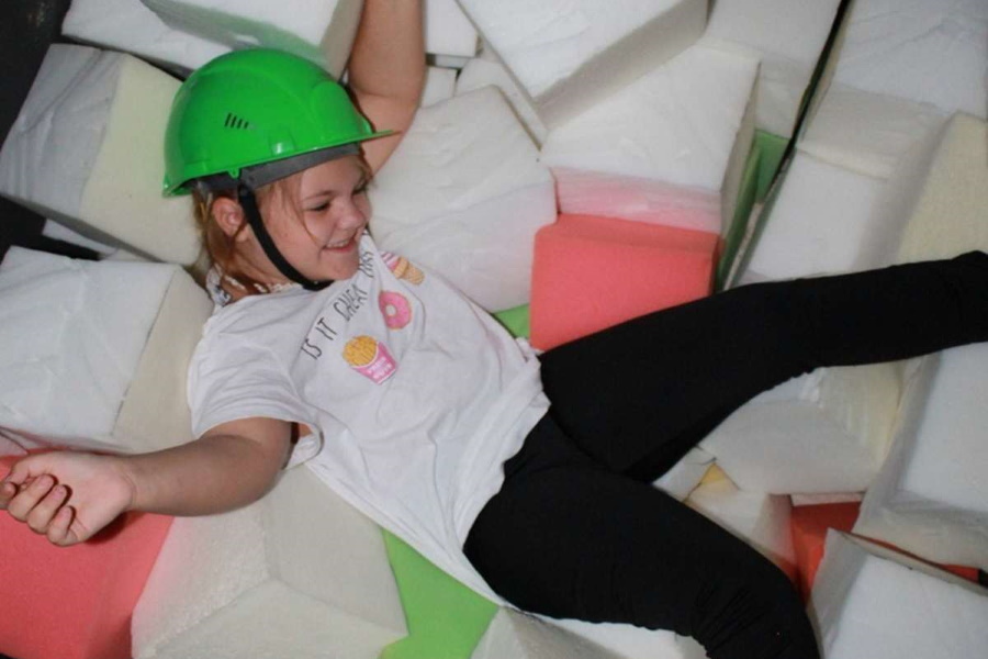 Квест в реальности Прятки в иной реальности. Kids от компании Doors2quest Квест в реальности Прятки в иной реальности. Kids от компании Doors2quest