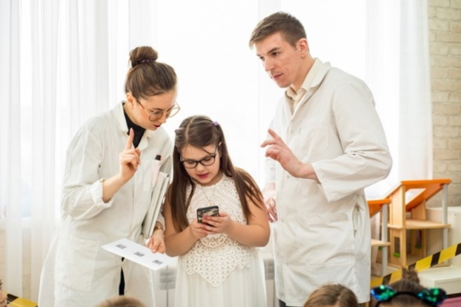 Квест в реальности Детективная наука от компании Сезам Квест в реальности Детективная наука от компании Сезам