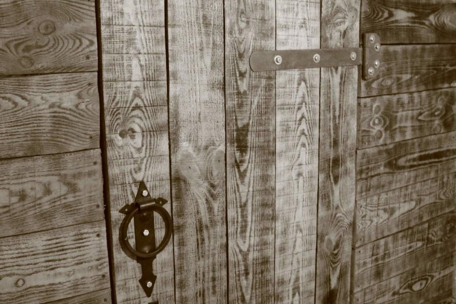 Квест в реальности Неупокоенный от компании Doors2quest Квест в реальности Неупокоенный от компании Doors2quest